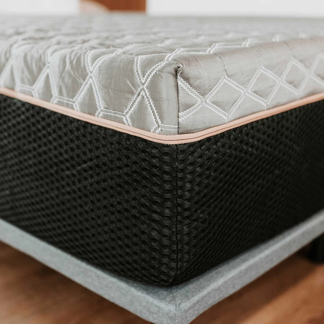 Copper Lux 14″ Hybrid Mattress